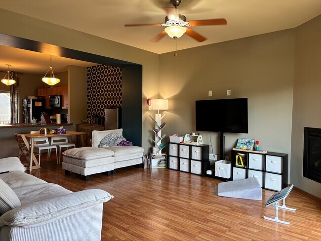 Foto del edificio - 5619 Brendan Ave