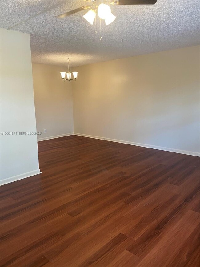 Building Photo - 800 SW 131st Ave