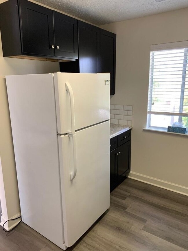 Building Photo - 1 BED 1 BATH CONDO AT MYRTLE GREENS