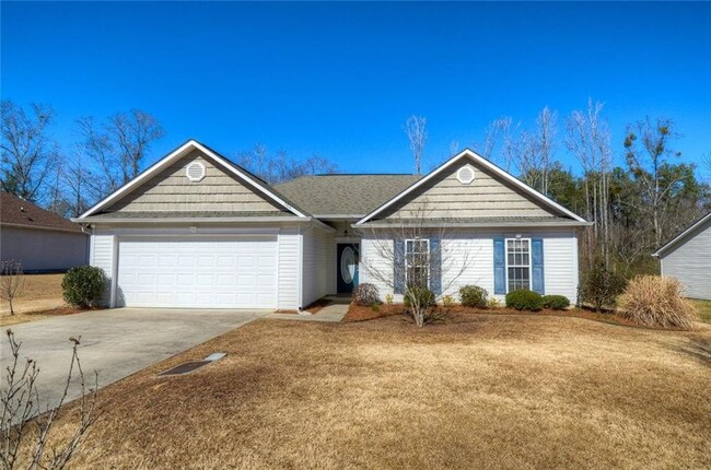 Front - 384 Timberwood Dr