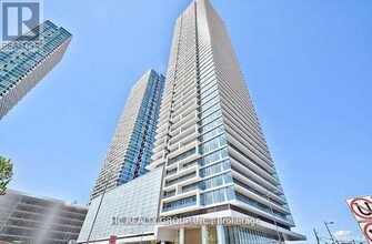 Building Photo - 950 Portage Pkwy