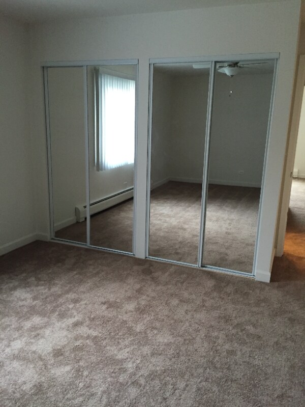Building Photo - 531 Brookside Dr