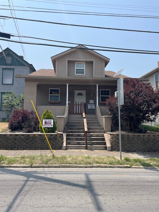 Primary Photo - 904 Penn Avenue, Unit 1