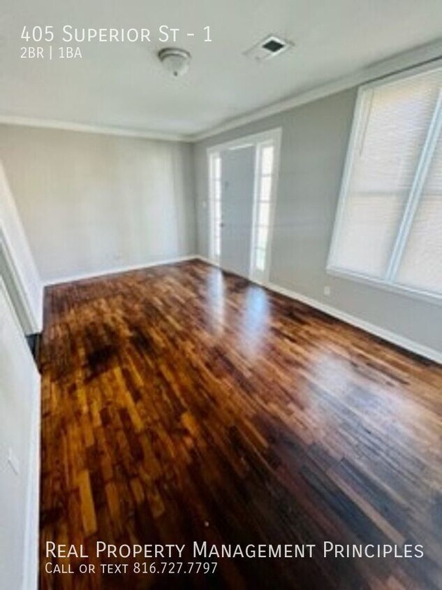 Foto principal - 405 Superior St