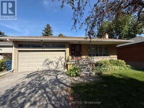 Building Photo - 51 Laurelwood Crescent