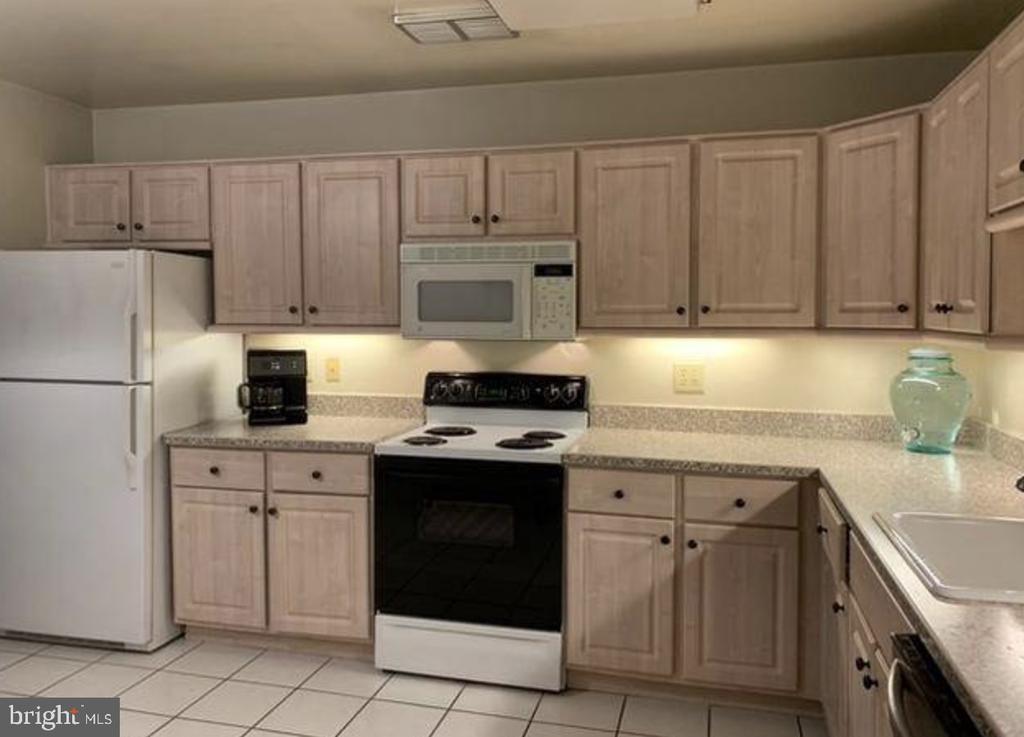 Foto principal - 11430 Strand Dr