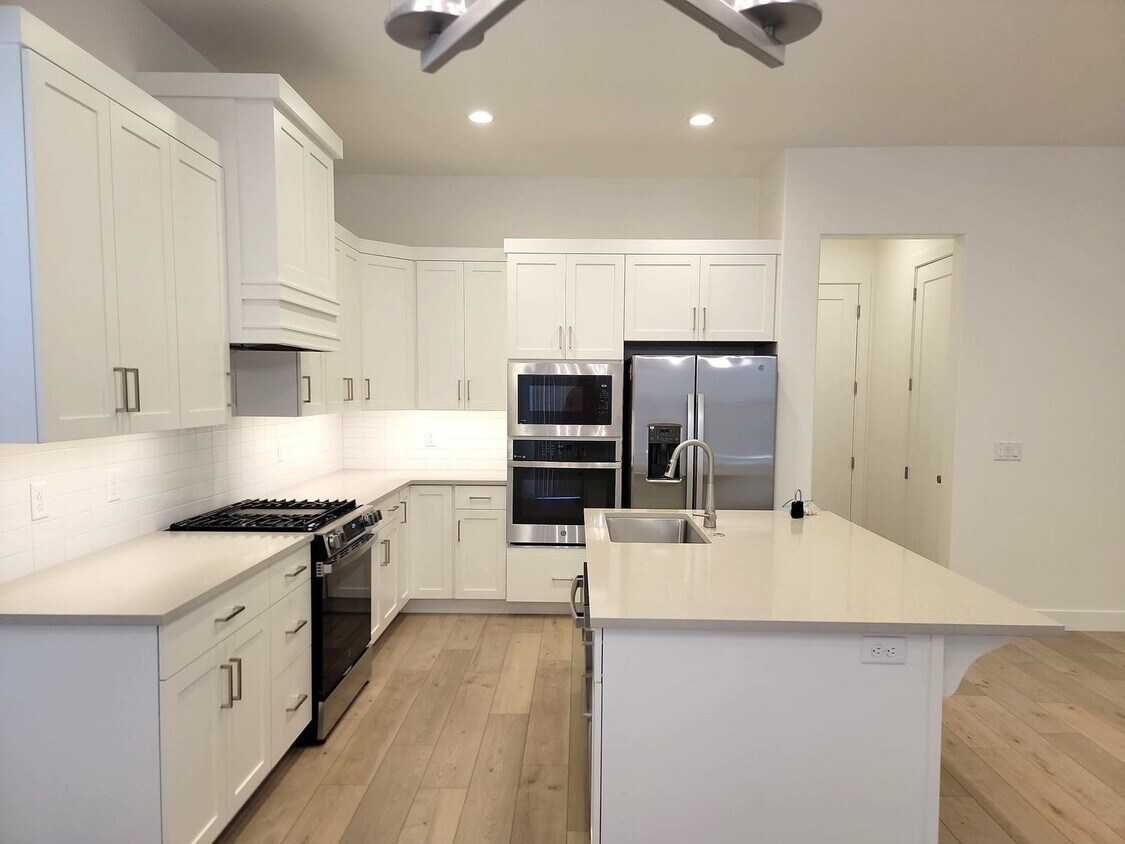 Primary Photo - Brand New 3 Bedroom Home in Hidden Valley!
