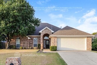 Building Photo - 2105 Nugent Dr