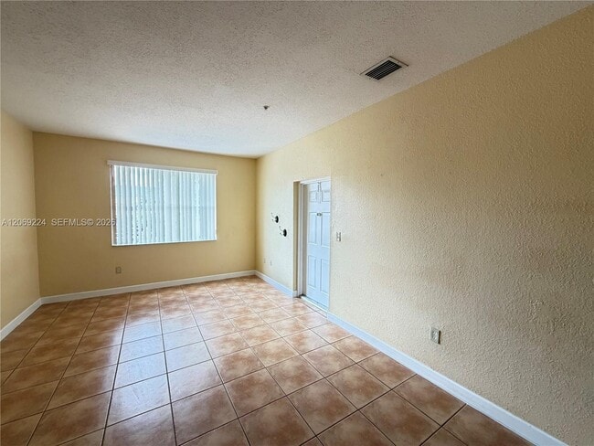 Building Photo - 7250 NW 177th St