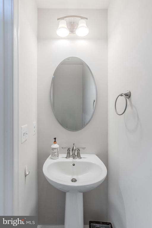 Building Photo - 18191 Red Mulberry Rd