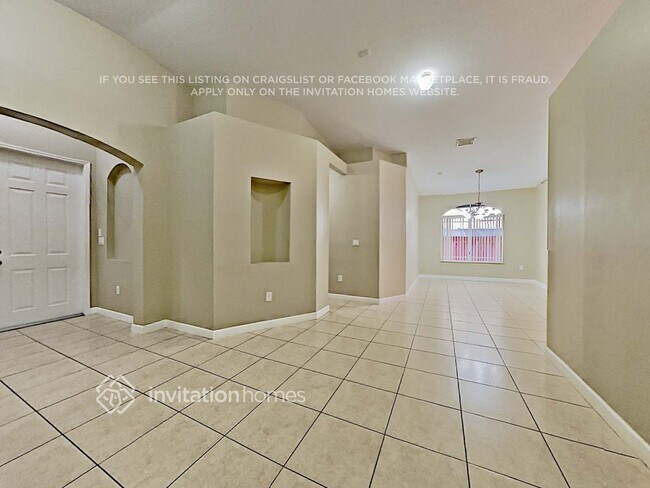 Foto del edificio - 6524 SW 162nd Path