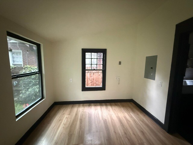 Building Photo - 915 N Highland Ave