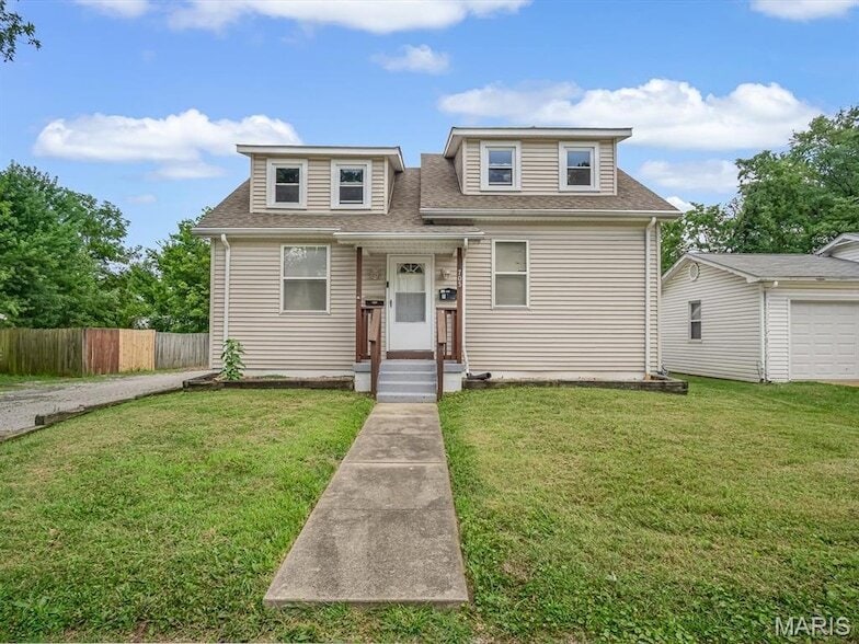Primary Photo - 1705 Page Ave