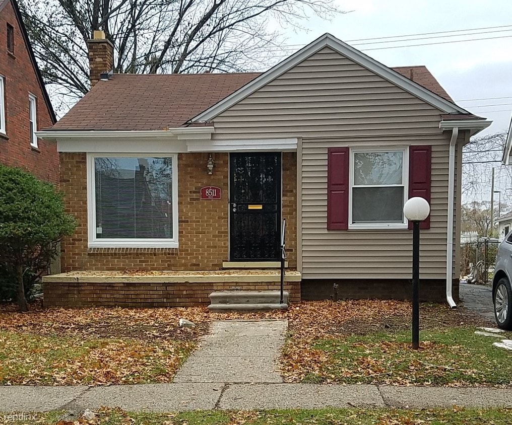Primary Photo - 8511 Prest St