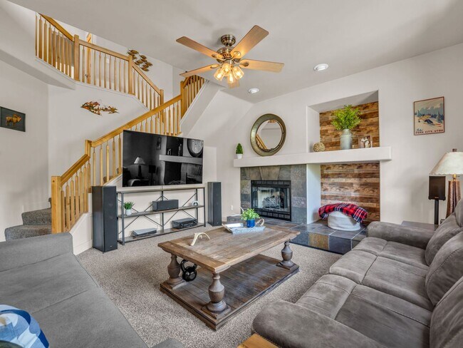 Foto del edificio - *NEW PRICE* Trout Creek