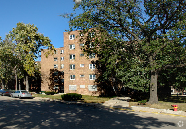 Foto del edificio - Dearborn Homes