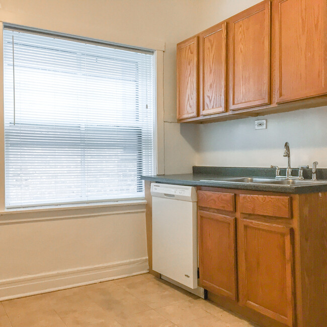 Foto del edificio - 1615 Ridge Ave