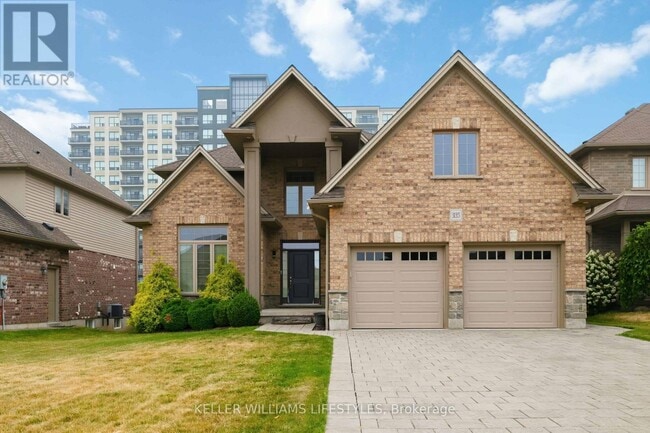 Building Photo - 3135 Pincombe Dr