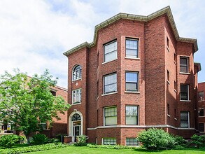 Building Photo - 5825 N Kenmore Ave
