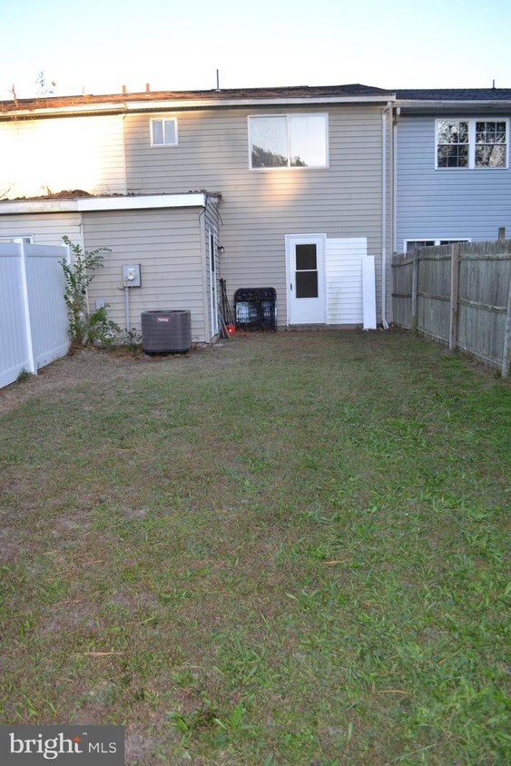 37 Meadowood Ln, Harrington, DE 19952 Townhome Rentals in Harrington