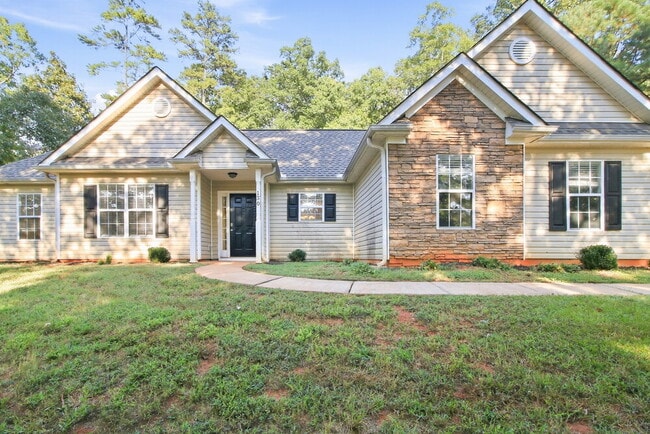 Building Photo - 130 Hidden Brook Trail