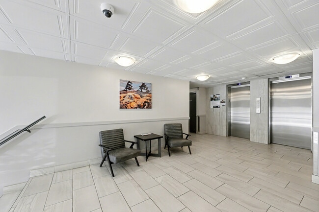 Building Photo - River Ridge Tower Apartments