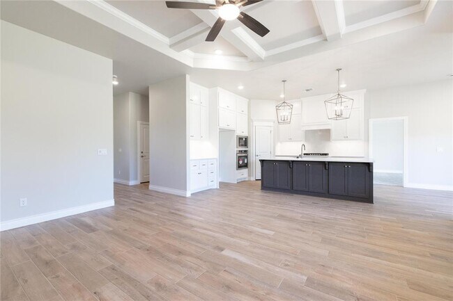Foto del edificio - 8833 Stark St
