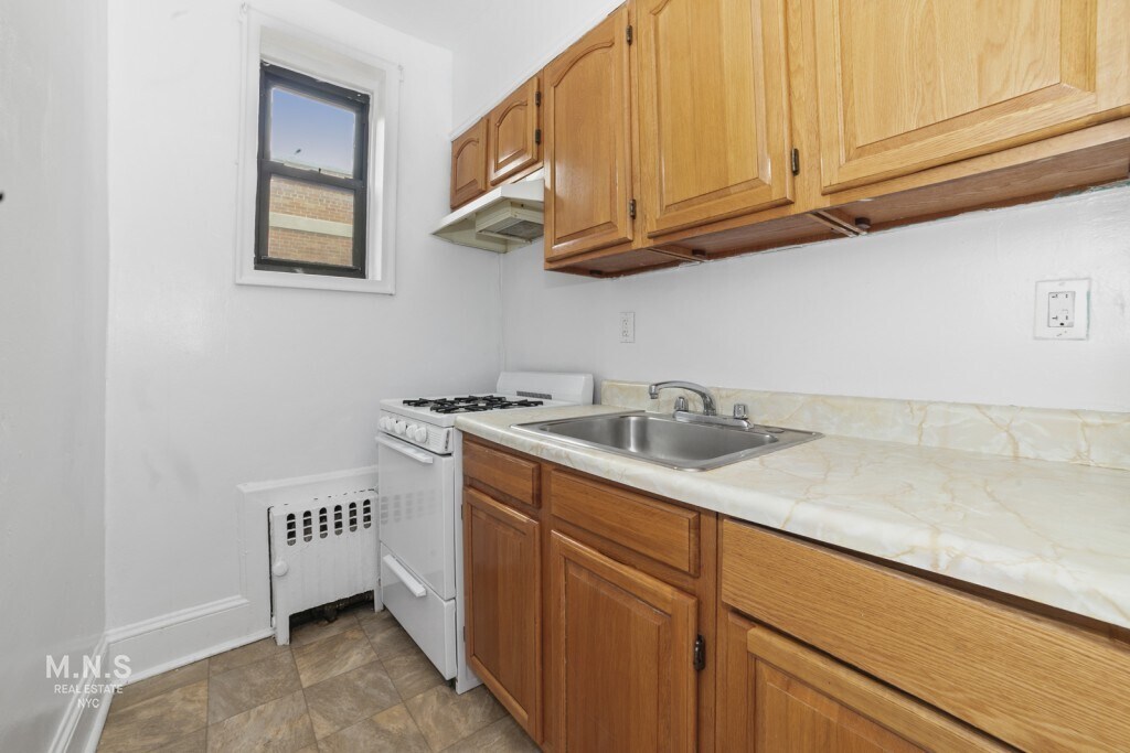 Foto del edificio - 89-43 96th St