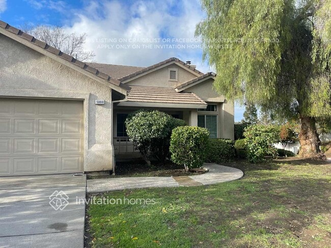 Building Photo - 5000 Mesa Ridge Dr