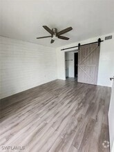 Building Photo - 1211 Commonwealth Cir