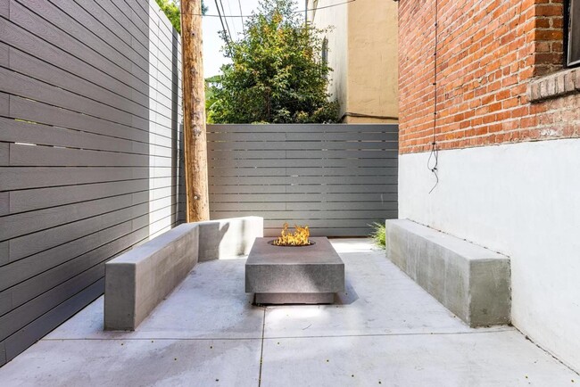 Interior Photo - Casa Real