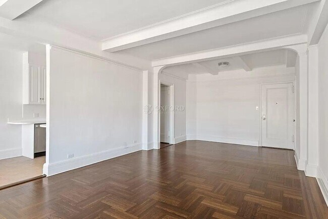Foto del edificio - 25 W 81st St