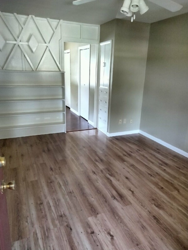 Primary Photo - 3701 Sleeper Ave