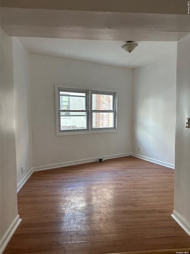 Building Photo - 37-15 65th St