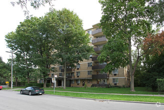 Building Photo - Brookdale Towers