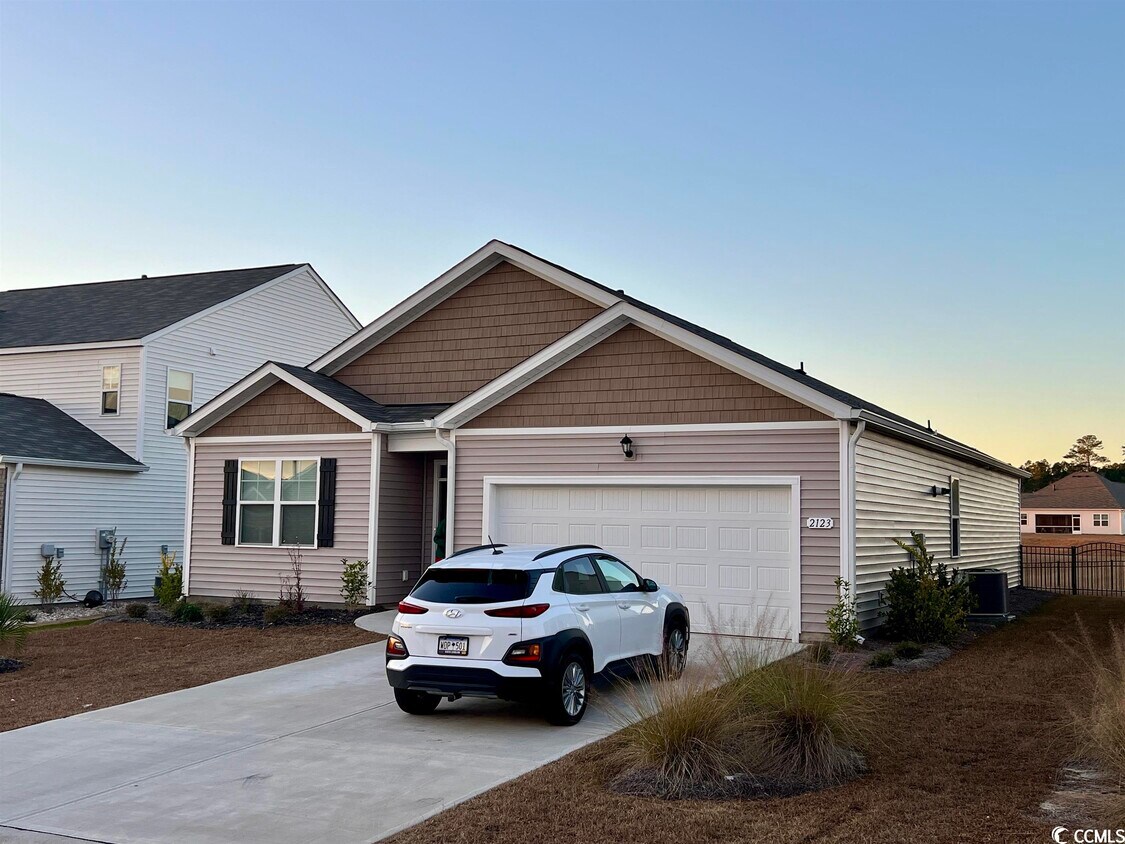 Primary Photo - 2123 Ainsley Dr