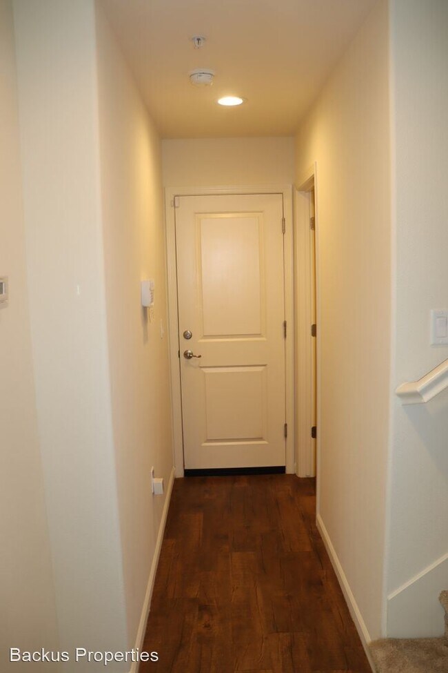 Building Photo - 2 br, 2.5 bath House - 12785 Rogge Village...