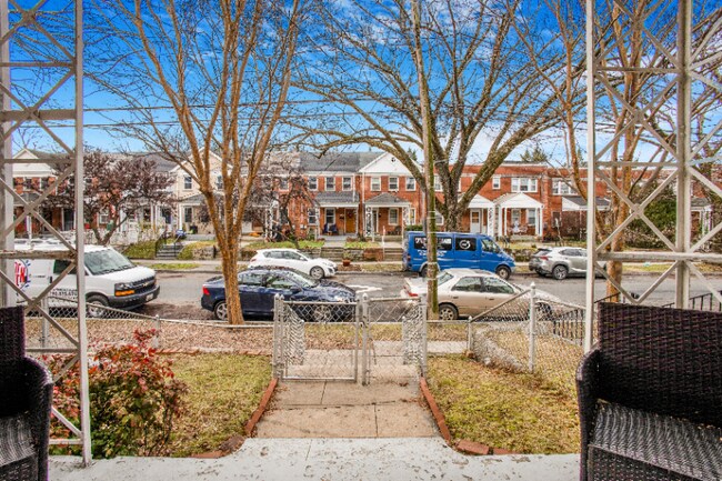 Foto del edificio - 55 Farragut Pl NW