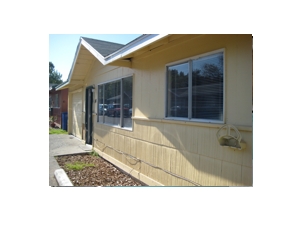 Building Photo - North Pacific Court Apartments