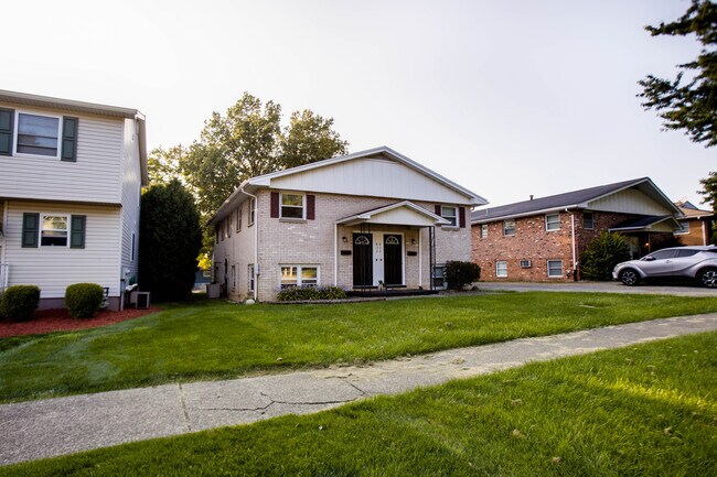 Quiet Neighborhood - 934 N Highland Ave