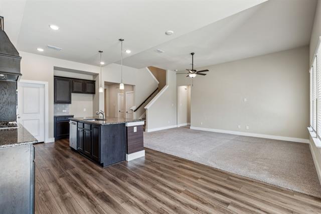 Foto del edificio - 5408 Fairdale Dr