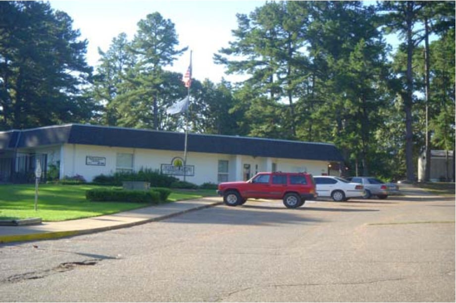 Building Photo - Shiloh Pines