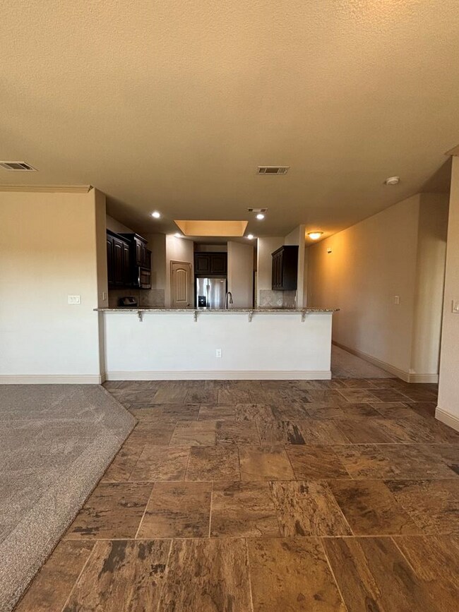 Building Photo - 4007 Roma St