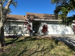 Building Photo - 6535 Waterford Cir
