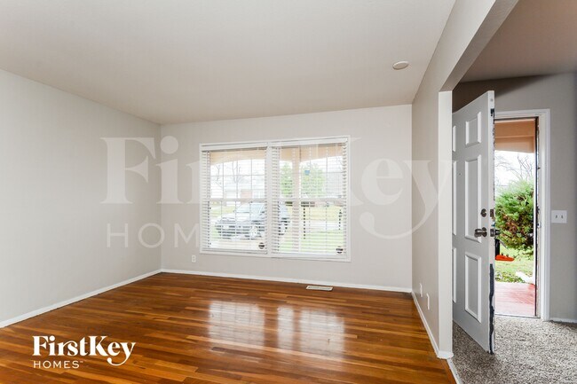 Foto del edificio - 2718 Westminster Dr