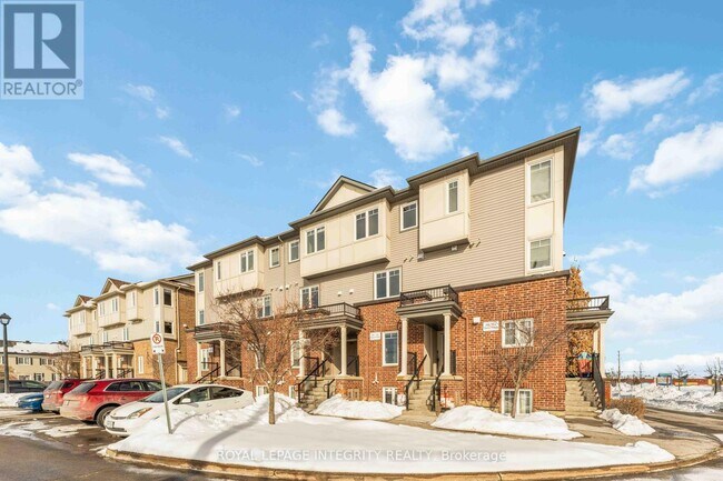 Photo du bâtiment - 230 Shanly Private