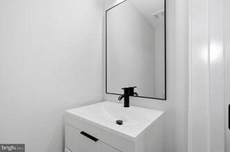 Building Photo - 20411 Doncaster Terrace
