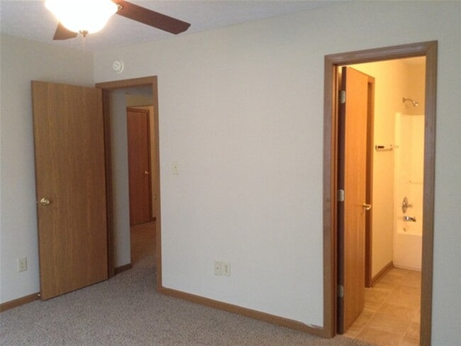 Building Photo - 10928 Affirmed Dr