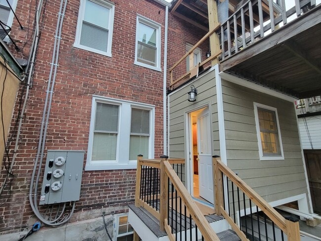 Building Photo - 3203 Guilford Ave