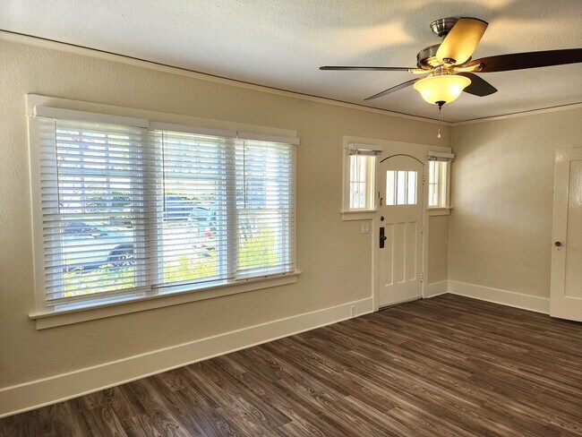 Foto del edificio - Coronado: Charming 3bd/2ba Village House
